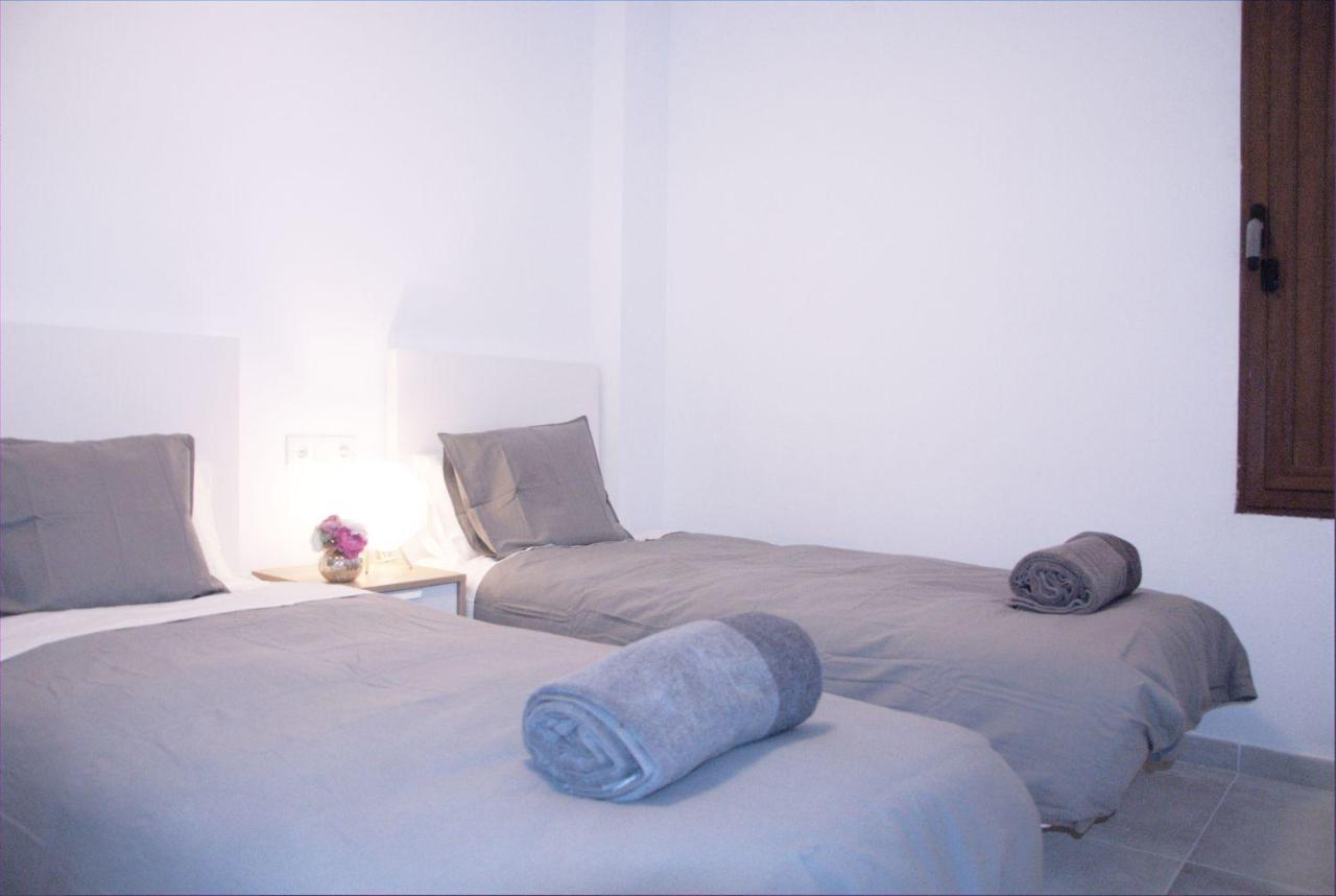 Vivienda Junto A Ruzafa - 12 Pax Y Mas Lejlighed Valencia Eksteriør billede