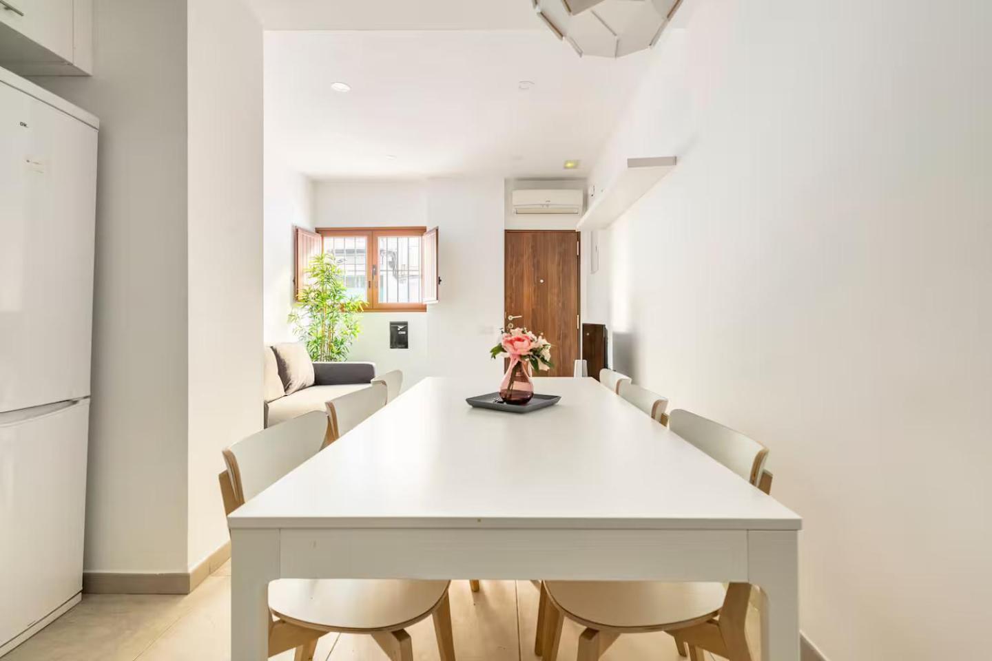 Vivienda Junto A Ruzafa - 12 Pax Y Mas Lejlighed Valencia Eksteriør billede