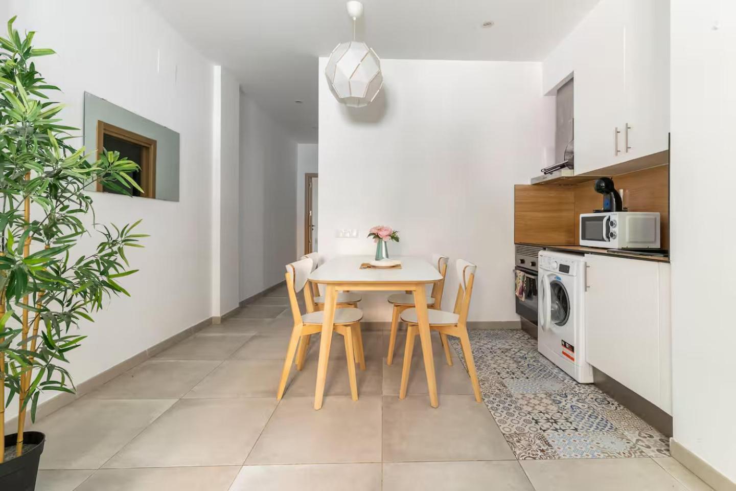 Vivienda Junto A Ruzafa - 12 Pax Y Mas Lejlighed Valencia Eksteriør billede