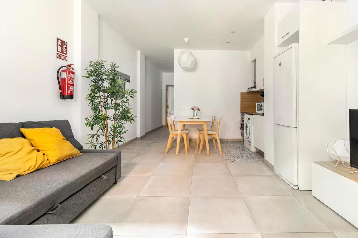 Vivienda Junto A Ruzafa - 12 Pax Y Mas Lejlighed Valencia Eksteriør billede