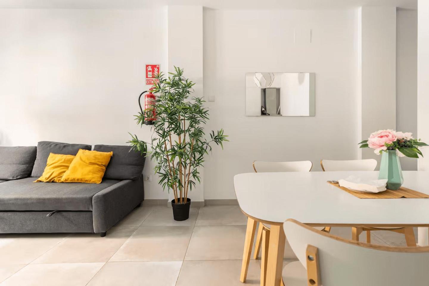 Vivienda Junto A Ruzafa - 12 Pax Y Mas Lejlighed Valencia Eksteriør billede