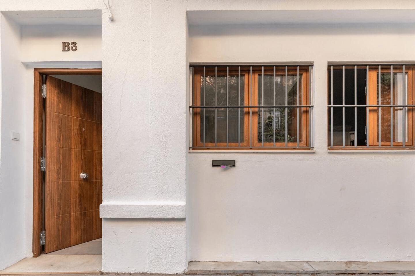 Vivienda Junto A Ruzafa - 12 Pax Y Mas Lejlighed Valencia Eksteriør billede