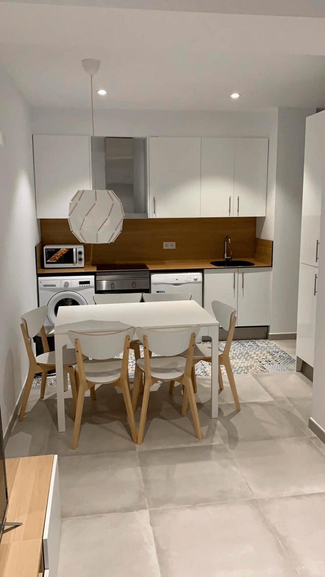 Vivienda Junto A Ruzafa - 12 Pax Y Mas Lejlighed Valencia Eksteriør billede